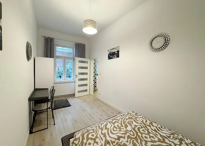 White & Black - Near Wawel Castle *